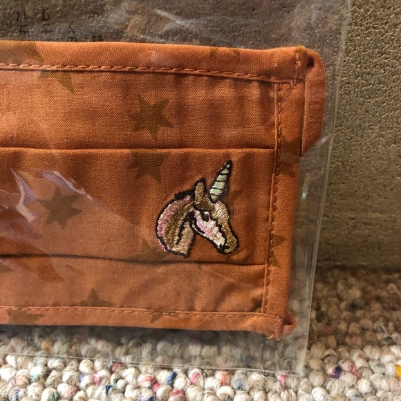 🆕 Coach Unicorn 🦄 Face Mask with Star Print - Picture 3 of 10